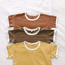 Load image into Gallery viewer, La tribu de mami básicos Camiseta básica vintage

